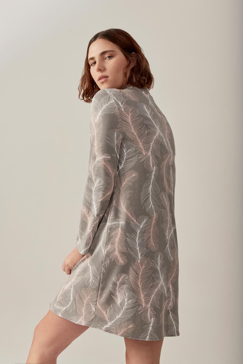 camisón feathers