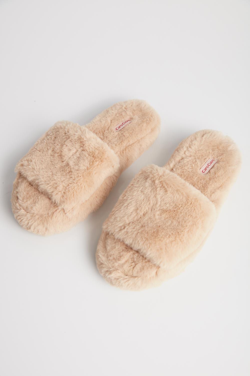 pantufla camelia